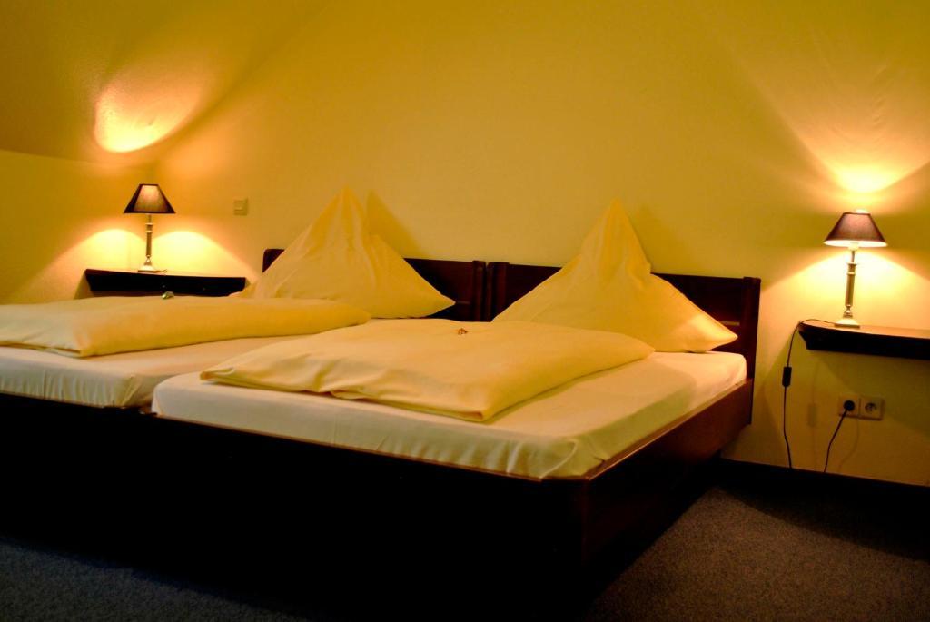 Brunnenhof Hotel Aken Kamer foto