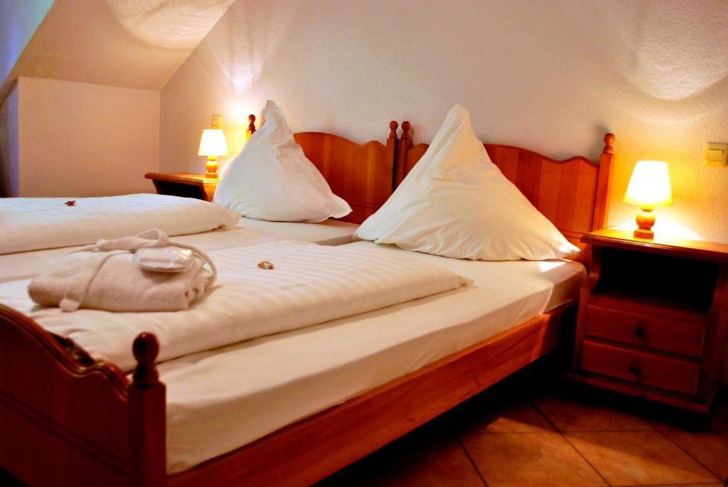 Brunnenhof Hotel Aken Kamer foto